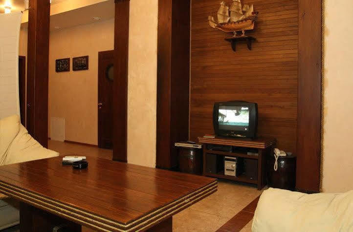 Columbus Hotel Odessa Zewnętrze zdjęcie
