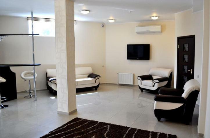 Columbus Hotel Odessa Zewnętrze zdjęcie